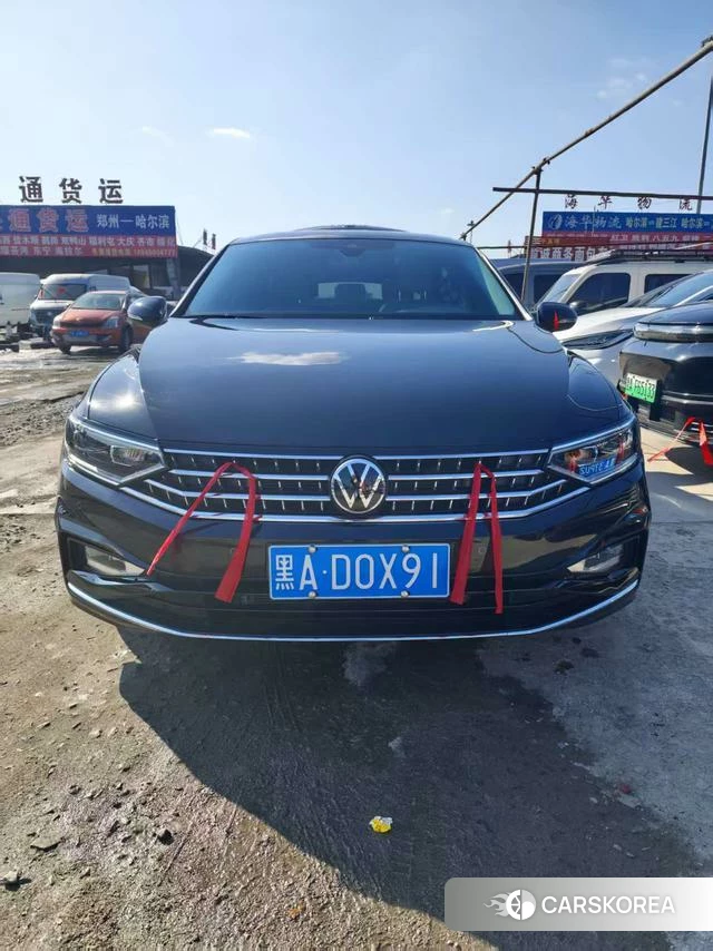 Volkswagen Magotan 2024 Черный из Китая, фото 4
