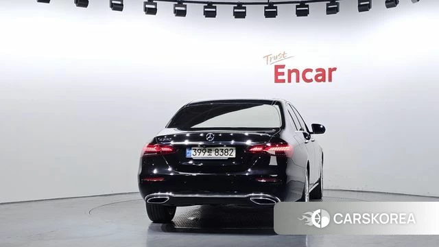 Mercedes-Benz E-Class W213 id 4293861 из Кореи 29