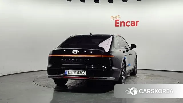 Hyundai Grandeur (GN7) id 2939393 из Кореи 14