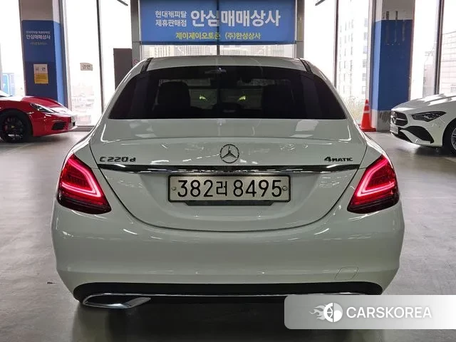 Mercedes-Benz C-Class W205 id 3396082 из Кореи 14