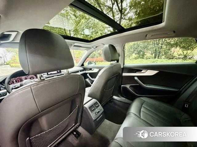Audi A4L 2020 Белый из Китая, фото 4