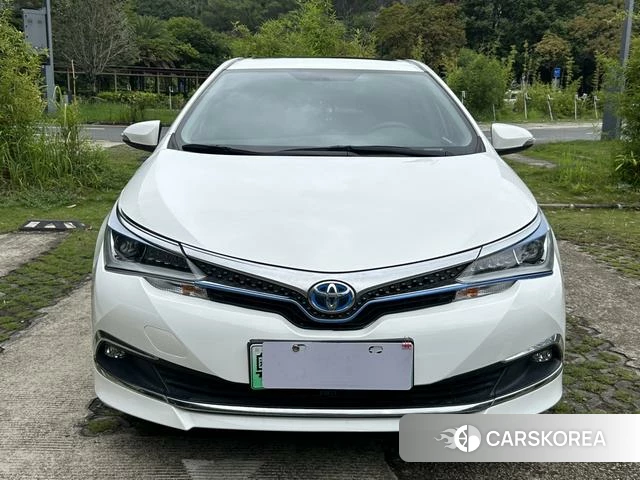Toyota Corolla dual engine E+ 2022 Белый из Китая, фото 4
