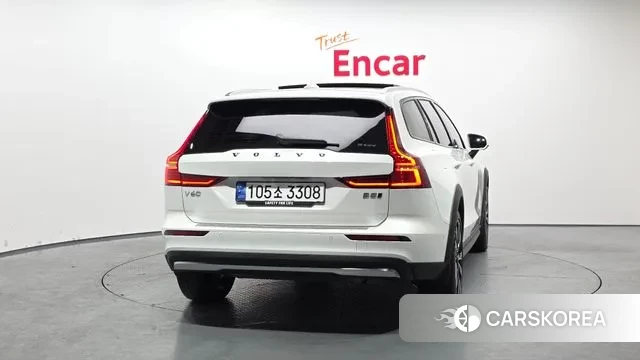 Volvo V60 Cross-Country 2nd Generation id 3739352 из Кореи 14