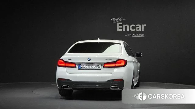 BMW 5 Series (G30) id 4494286 из Кореи 28