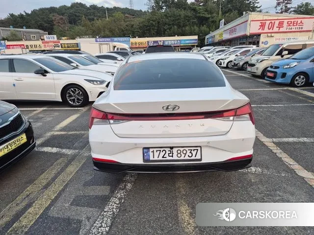 Hyundai Avante Hybrid (CN7) id 3274109 из Кореи 14