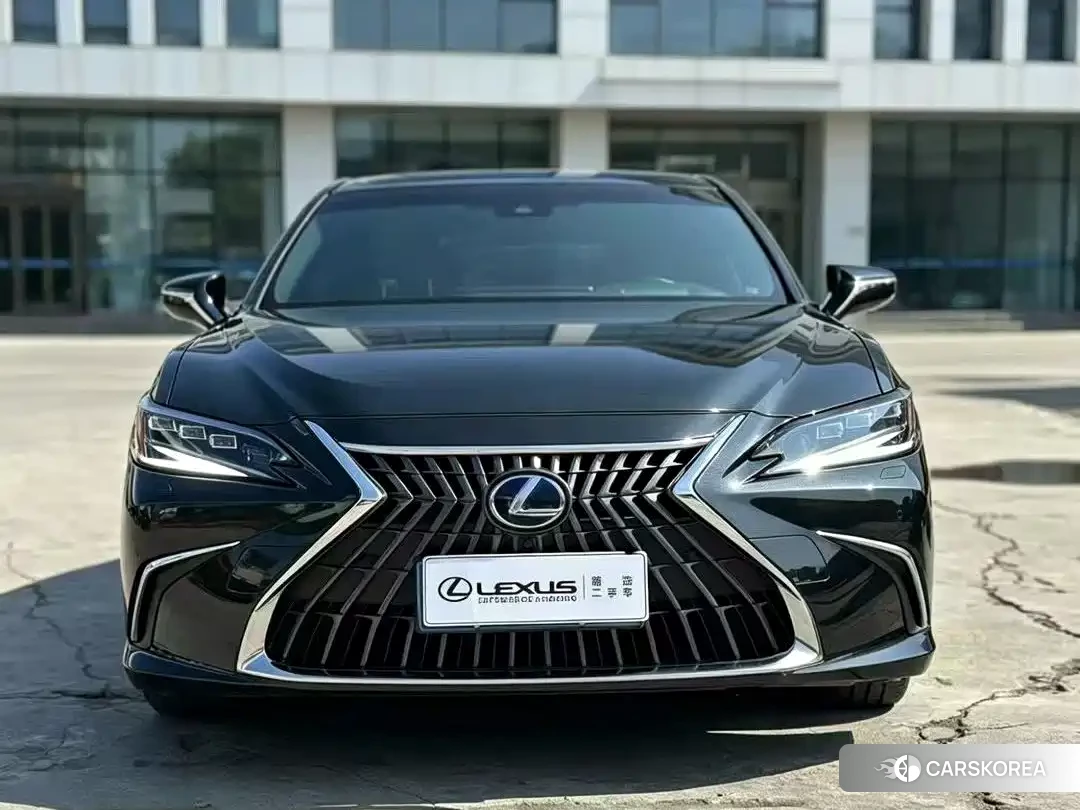 Lexus ES 2021 Черный из Китая, фото 4