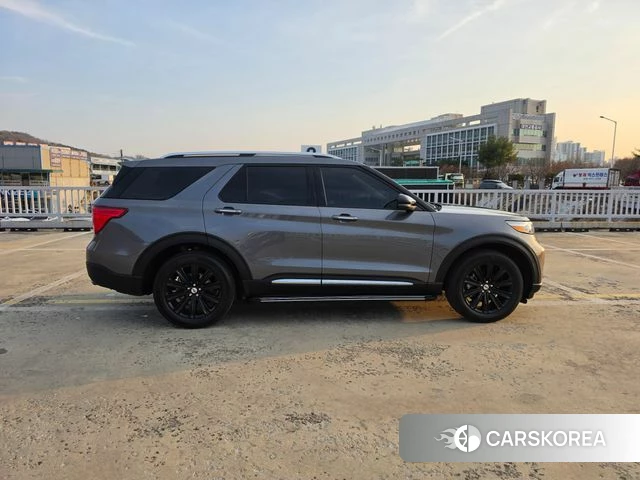 Ford Explorer 6th Generation id 3826914 из Кореи 14