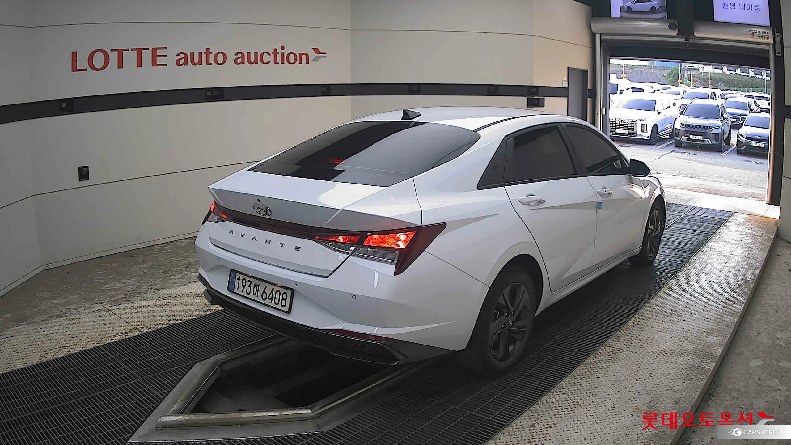 Hyundai Avante Hybrid id 4909258 из Кореи 31