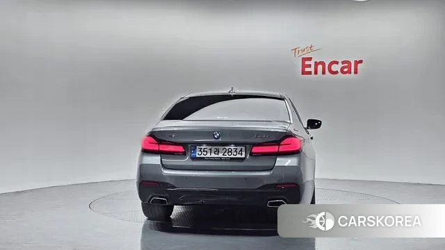 BMW 5 Series (G30) id 3420770 из Кореи 14