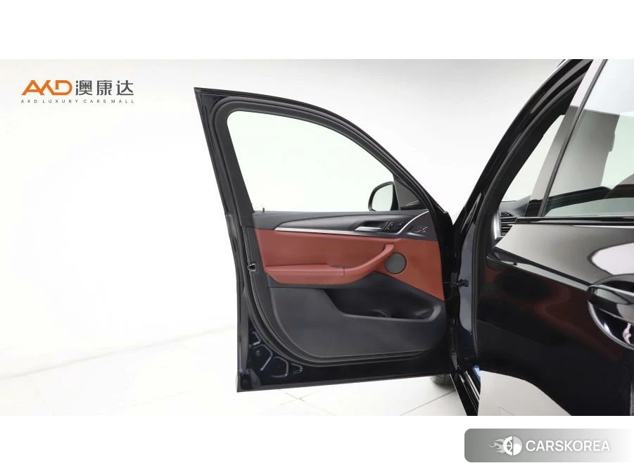 BMW X3 2022 Черный из Китая, фото 4
