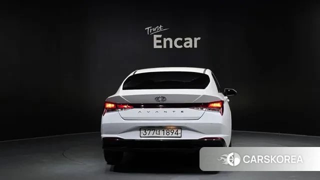 Hyundai Avante Hybrid (CN7) id 3088375 из Кореи 14