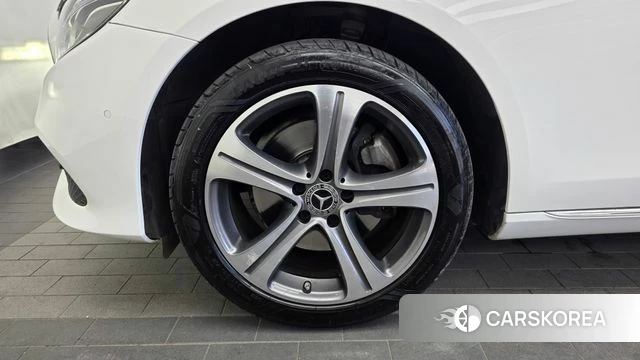 Mercedes-Benz E-Class W213 id 4203545 из Кореи 29
