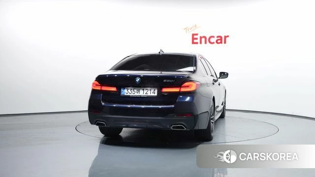 BMW 5 Series (G30) id 3864731 из Кореи 14