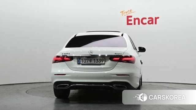 Mercedes-Benz E-Class W213 id 3819982 из Кореи 14