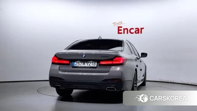 BMW 5 Series (G30) id 3012127 из Кореи 14