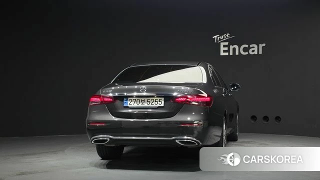 Mercedes-Benz E-Class W213 id 4608473 из Кореи 28