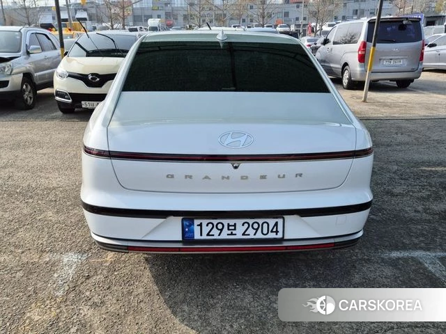 Hyundai Grandeur (GN7) id 3857326 из Кореи 14