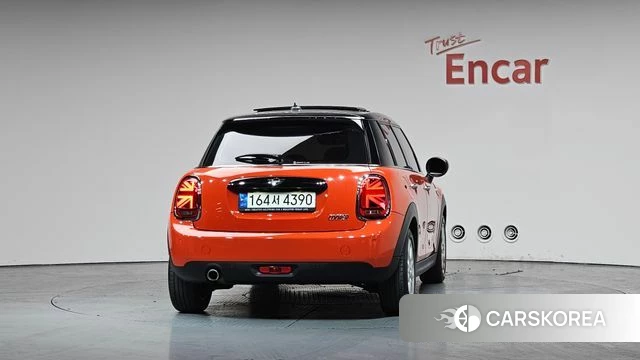 Mini Cooper id 3892798 из Кореи 14