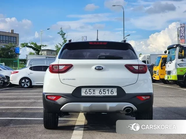 Kia Stonic id 2962035 из Кореи 14