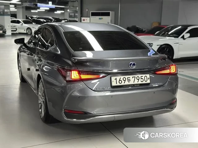 Lexus ES300h 7th generation id 2997408 из Кореи 14