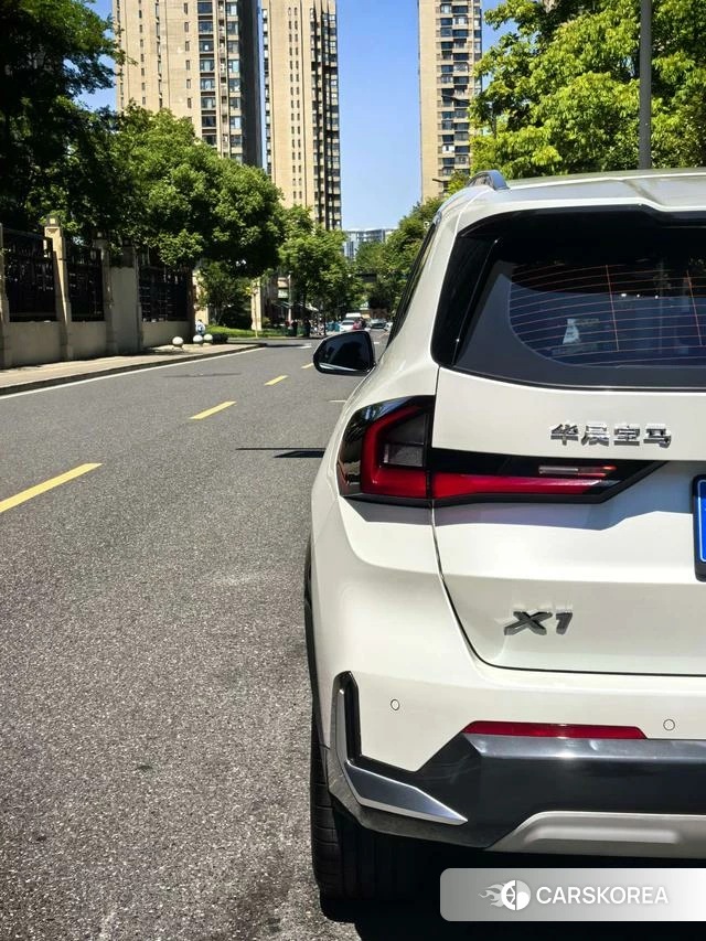 BMW X1 id 4328598 из Китая 10