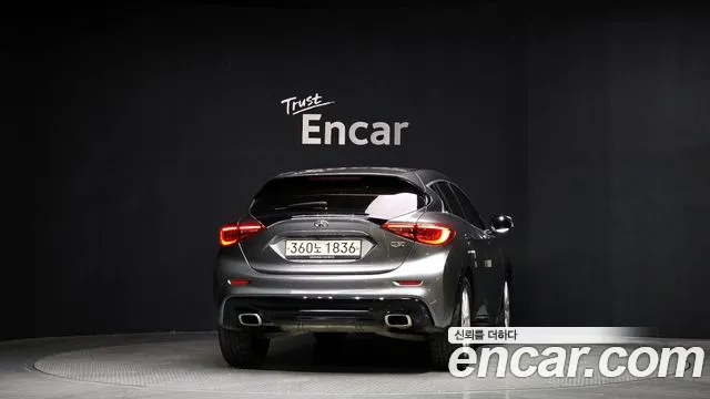 Infiniti Q30 id 2711954 из Кореи 14