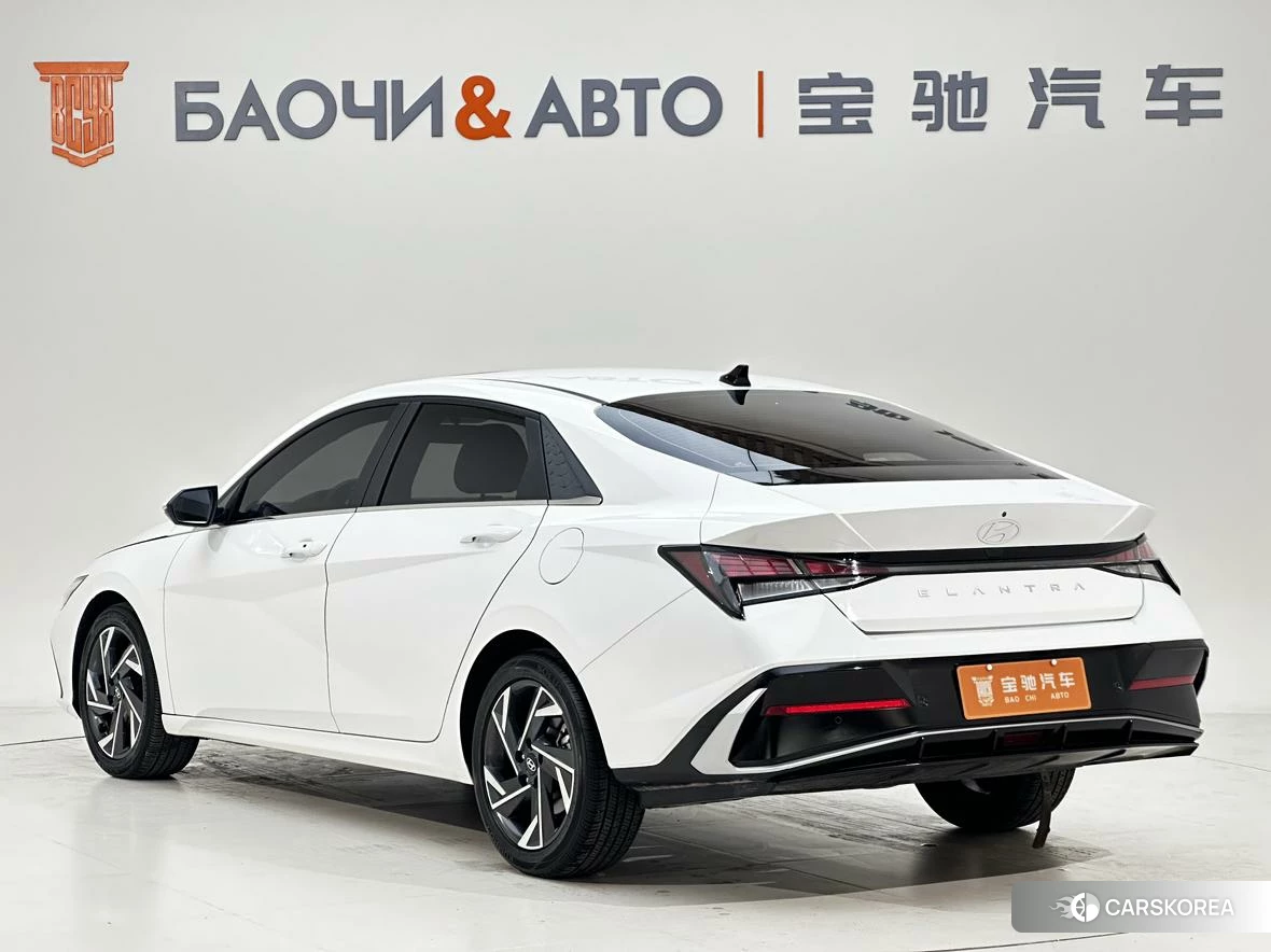Hyundai Elantra id 4498929 из Китая 24
