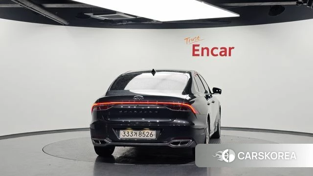 Hyundai The New Grandeur IG Hybrid id 4609063 из Кореи 32