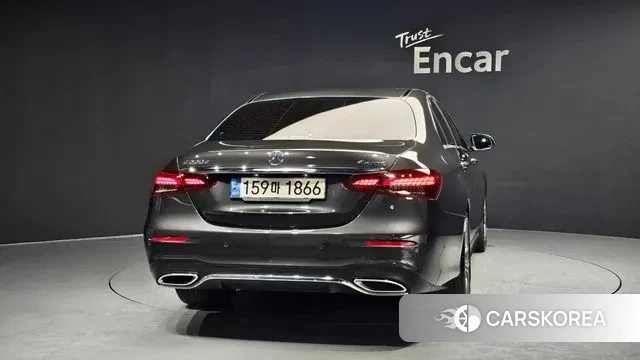 Mercedes-Benz E-Class W213 id 3690597 из Кореи 14