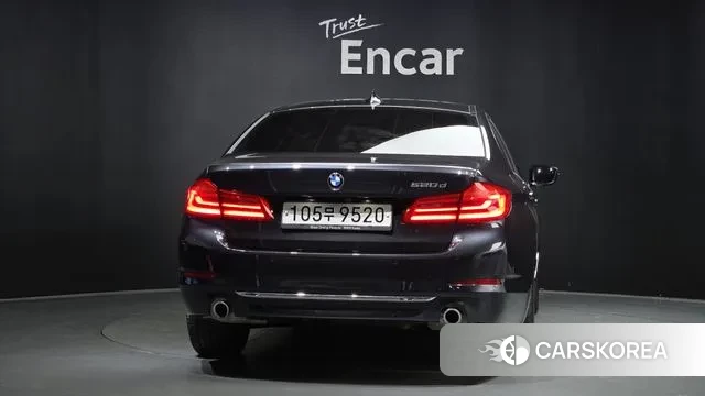 BMW 5 Series (G30) id 2985912 из Кореи 14