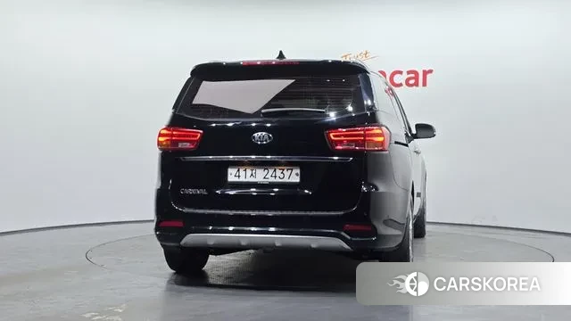 Kia The New Carnival id 3622636 из Кореи 14