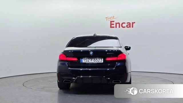 BMW 5 Series (G30) id 3964739 из Кореи 14