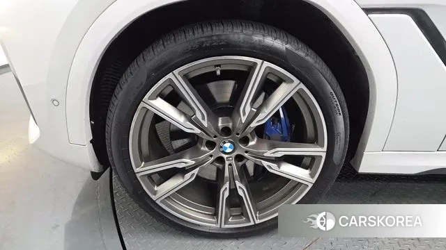 BMW X6 (G06) id 3535314 из Кореи 14