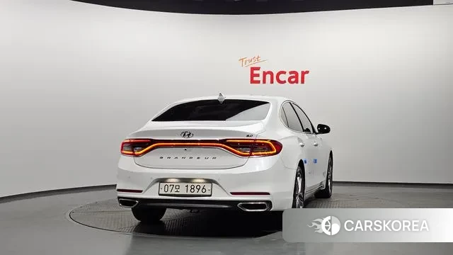 Hyundai Grandeur IG id 3474660 из Кореи 14