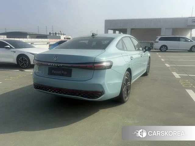 Volkswagen Passat id 3920873 из Китая 7