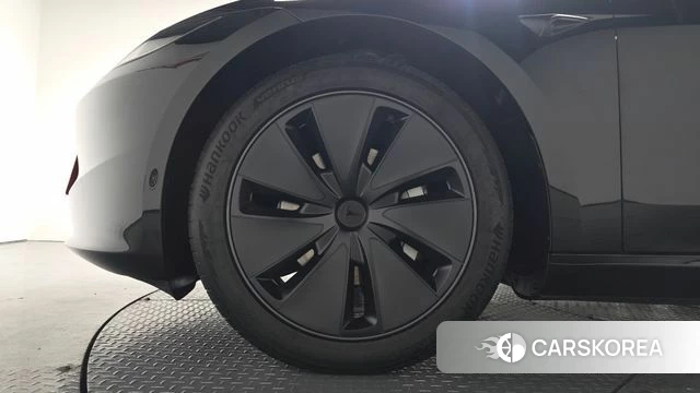 Tesla Model 3 id 4730228 из Кореи 27