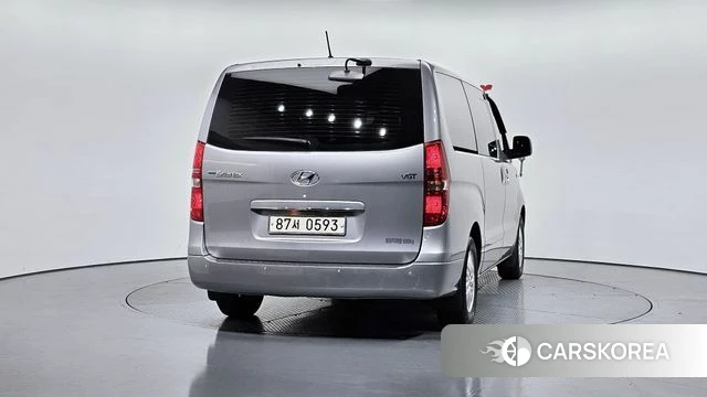 Hyundai The New Grand Starex id 3872769 из Кореи 14