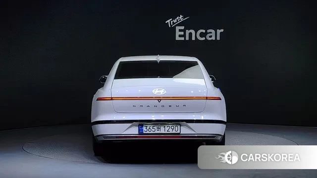 Hyundai Grandeur (GN7) id 2543556 из Кореи 14