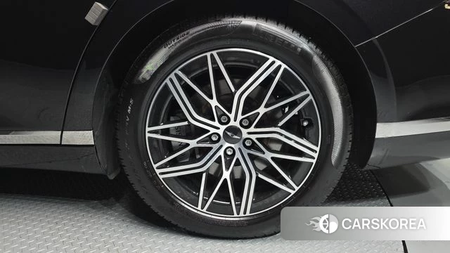 Genesis G90 (RS4) id 3812475 из Кореи 14