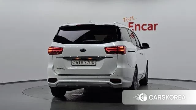 Kia The New Carnival id 3008742 из Кореи 14