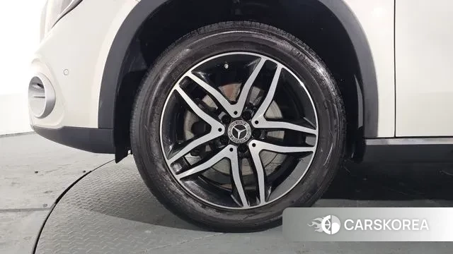 Mercedes-Benz GLA-Class X156 id 3612440 из Кореи 14