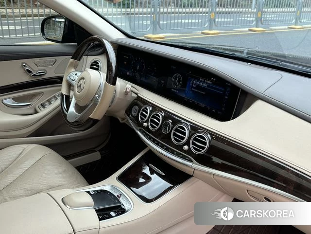 Mercedes-Benz S-class id 4221903 из Китая 19