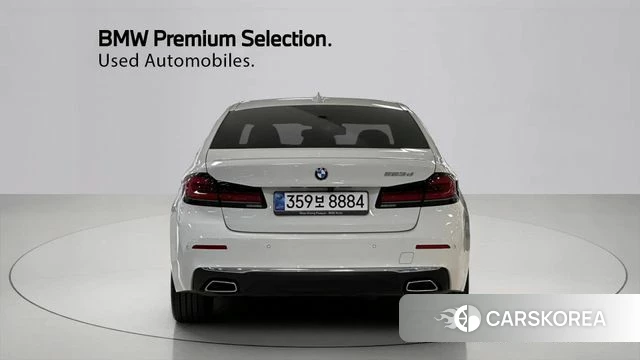 BMW 5 Series (G30) id 3941250 из Кореи 14