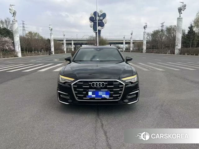 Audi A6L 2021 Черный из Китая, фото 4