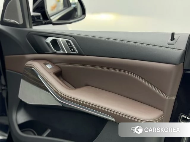 BMW X5 id 3902129 из Китая 25