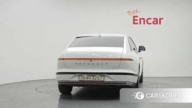 Hyundai Grandeur Hybrid (GN7) id 4292686 из Кореи 14