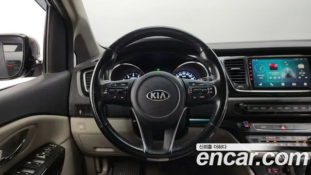 Kia The New Carnival id 2575753 из Кореи 14