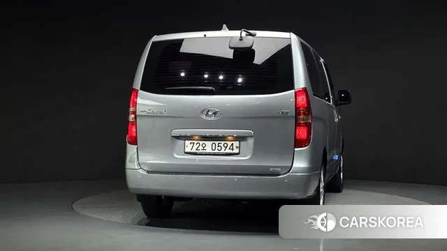 Hyundai The New Grand Starex id 3264897 из Кореи 14