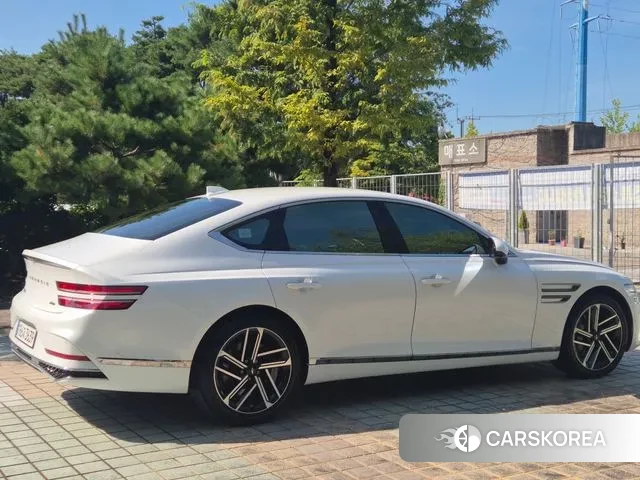 Genesis G80 (RG3) id 3109667 из Кореи 14