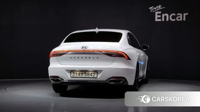 Hyundai The New Grandeur IG Hybrid id 3003498 из Кореи 14